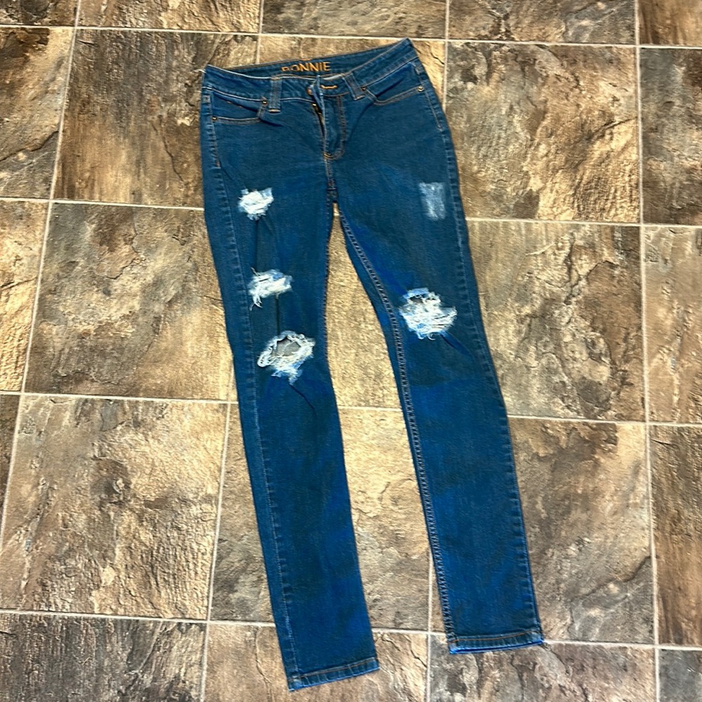 Bonnie Blue Shred